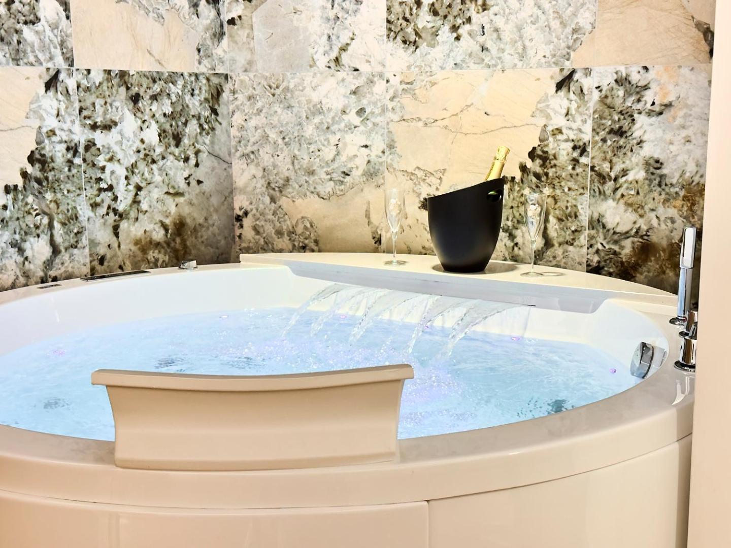 Bed & Breakfast Boutique - Palazzo Rodota 1783