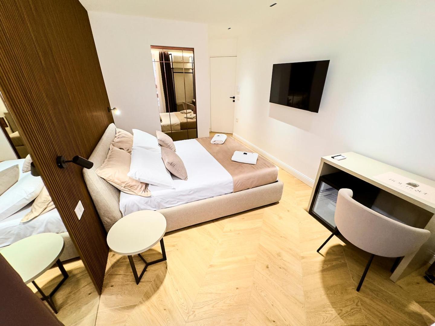 Bed & Breakfast Boutique - Palazzo Rodota 1783