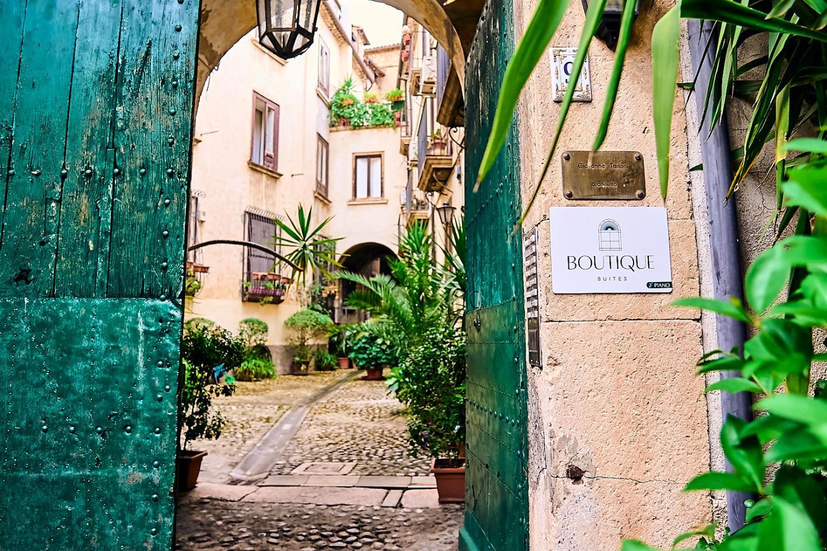 Boutique - Palazzo Rodota 1783 Bed & Breakfast Cosenza